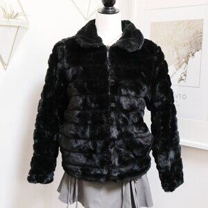 Black Faux Fur Collared Coat 🐈‍⬛ BIG CHILL